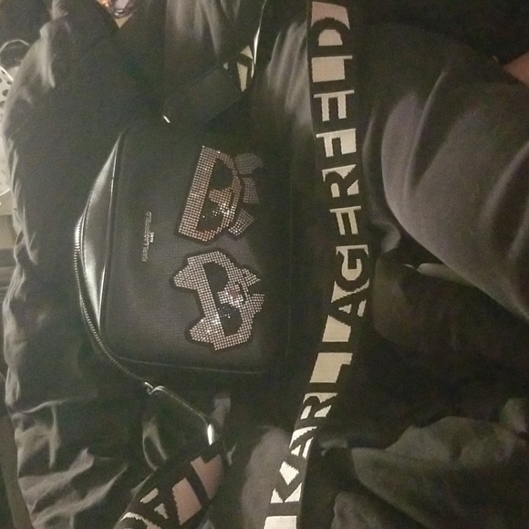 Karl Lagerfeld Paris crossbody bag - Picture 4 of 4